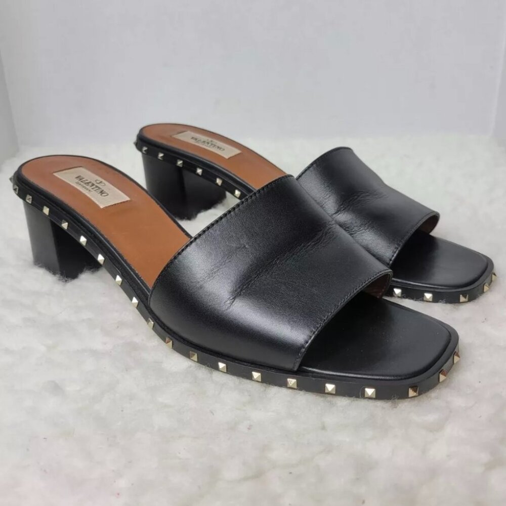 Valentino Soul Rockstud Slide Sandal. 2" Block Heel. Black Leather. 9.5US 40IT
